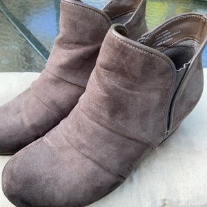 Women’s ankle boots